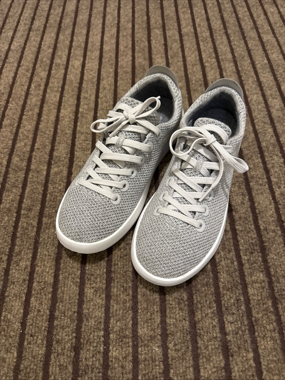 Allbirds Tree Pipers Womens 10 Shoes Gray Comfort Sneakers Lace Up EUC